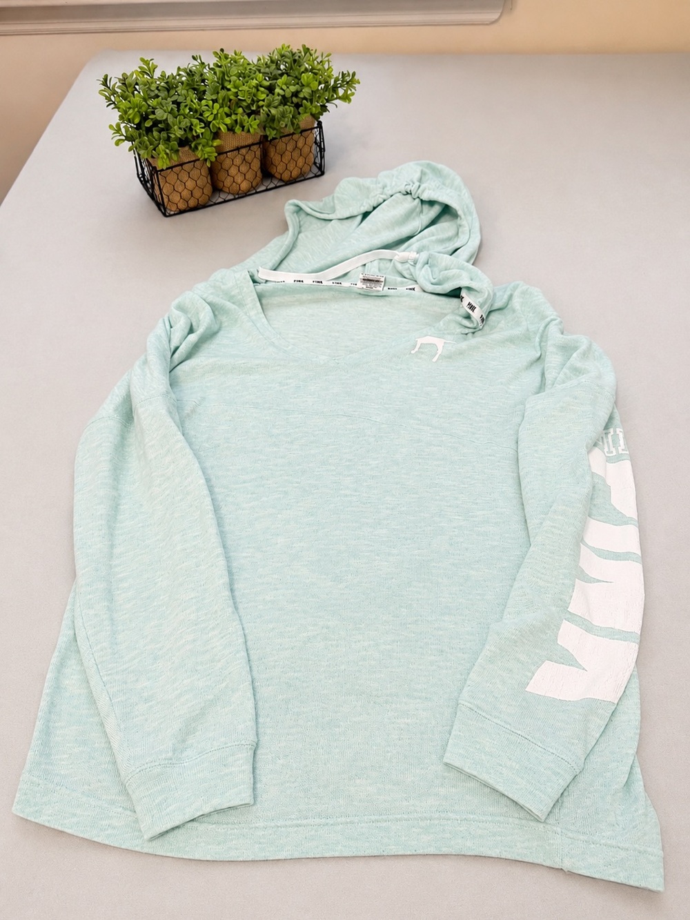 PINK Victoria’s Secret Mint Green Lightweight Hooded Long Sleeve Top